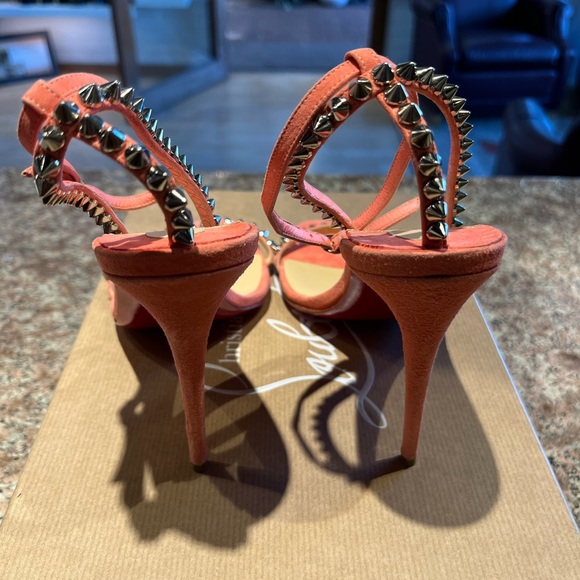 Christian Louboutin So Me 100 Suede Pink Heels - Picture 5 of 6